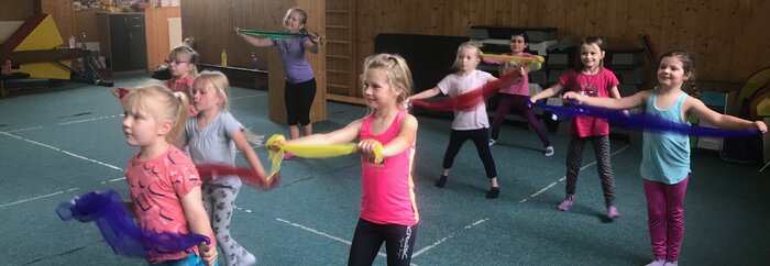 Cvičení rodičů s dětmi